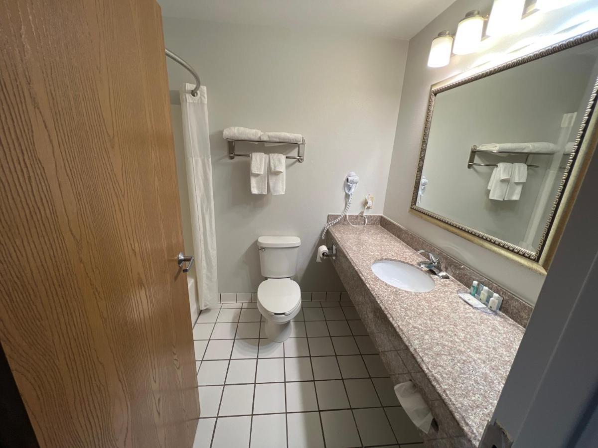 Quality Inn & Suites Rosemount Extérieur photo