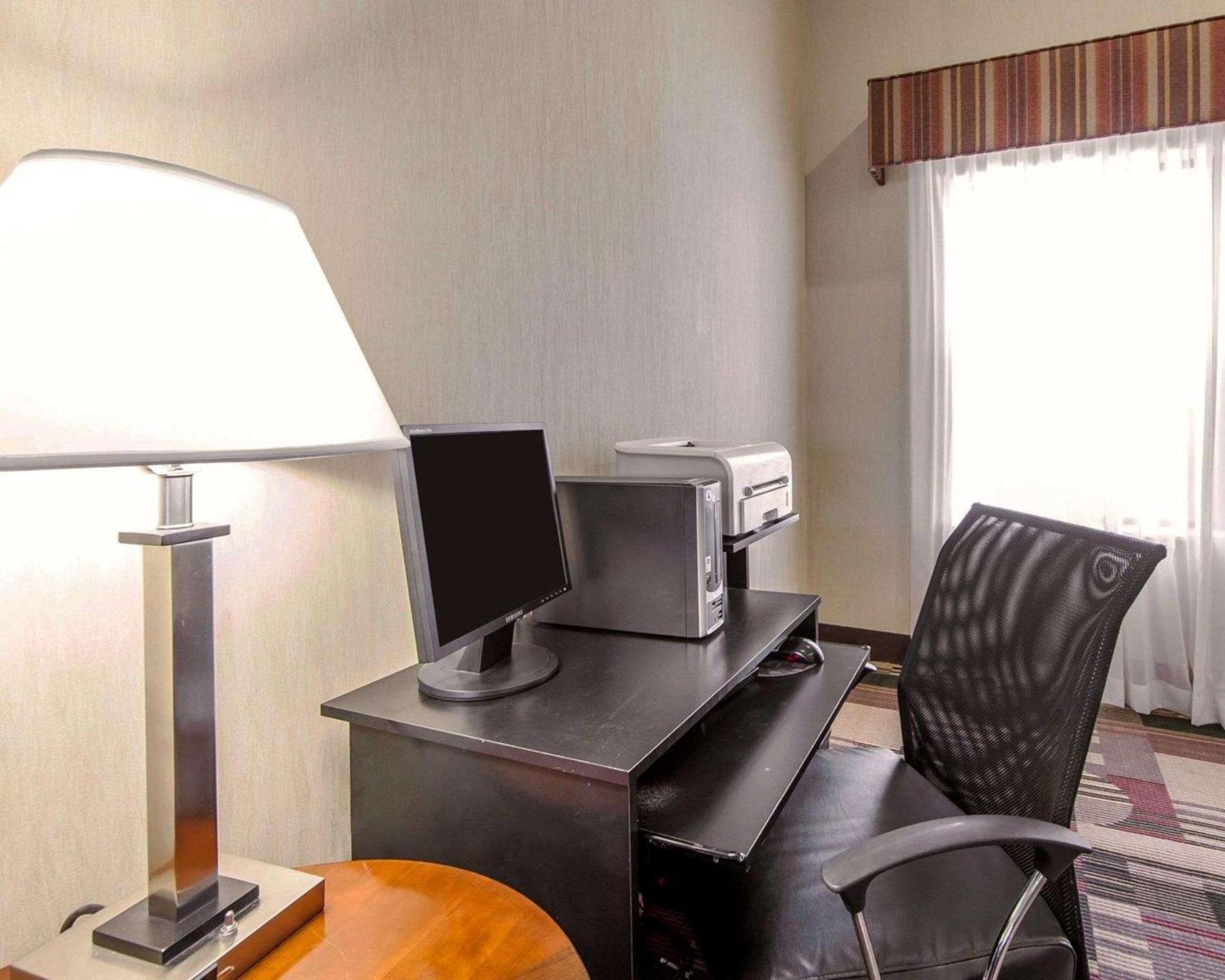 Quality Inn & Suites Rosemount Extérieur photo